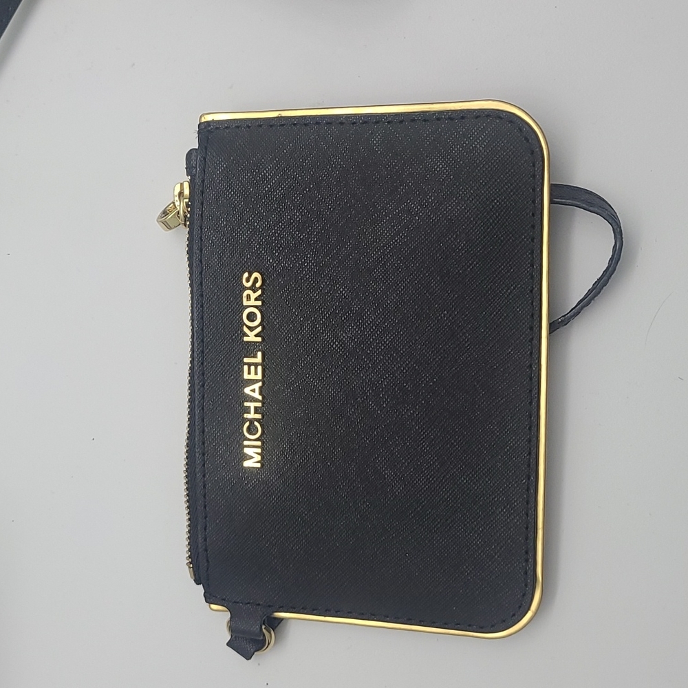 Micheal Kors  shoulder bag and wrist let